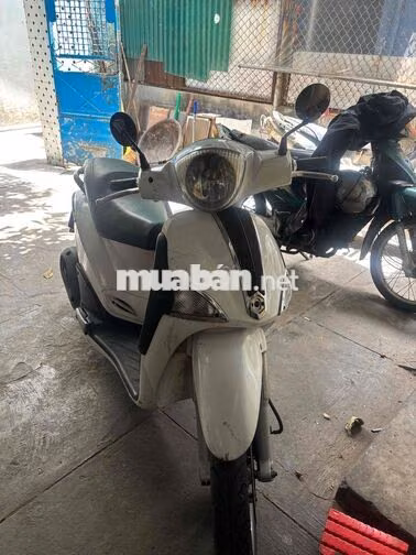Piaggio Liberty Trắng