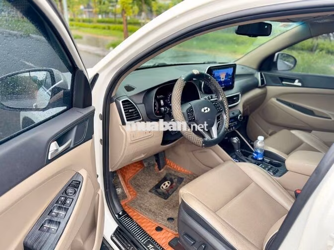 Hyundai Tucson 2021 2.0 ATH Trắng 6 vạn km