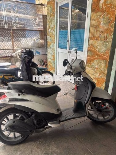 Piaggio Liberty Trắng