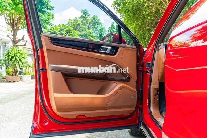 Porsche Cayenne Coupe 2022 Đỏ 27.000km