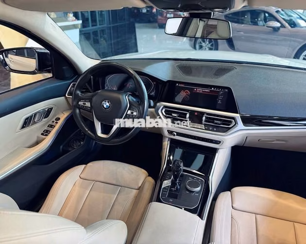 BMW 330i Sportline 2019 Trắng 88.000 km