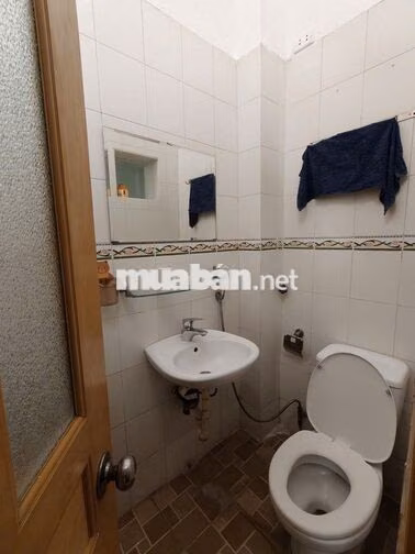 Cho thuê nhà Hoàng Hoa Thám, 35m 5 tầng oto đỗ cửa chỉ 13 triệu
