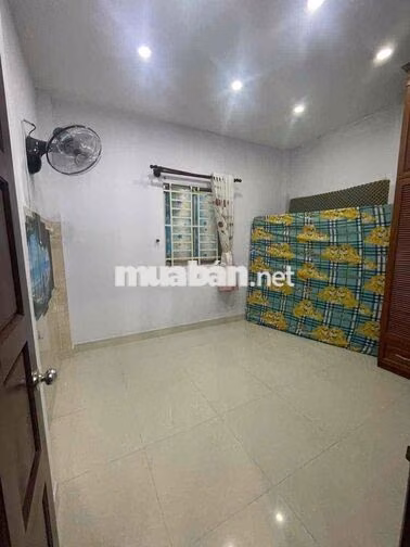 Cho thuê nhà nguyên căn.full nội thất. 2pn2wc Nguyễn Hữu Cảnh p22, BT