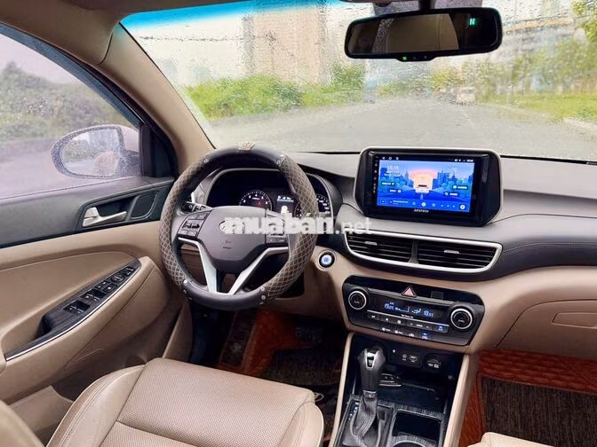 Hyundai Tucson 2021 2.0 ATH Trắng 6 vạn km