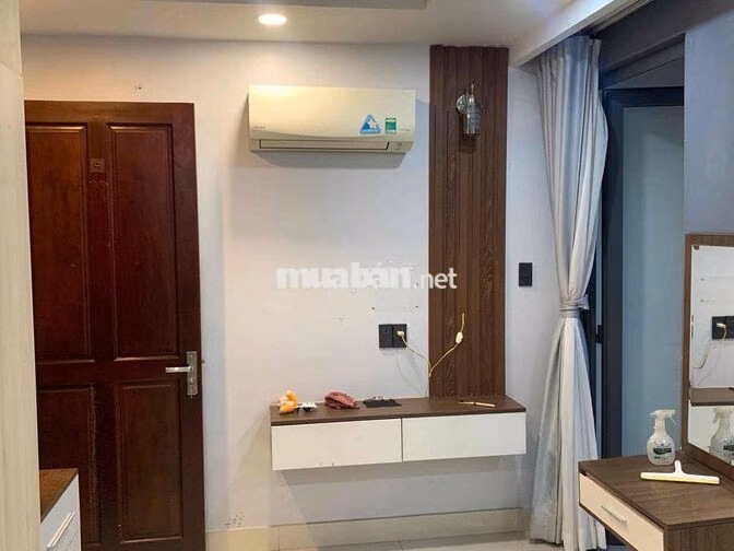 Cho thuê một tầng lầu ở chung với chủ