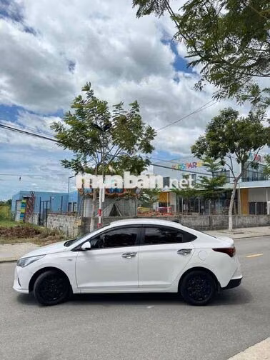 Hyundai Accent 2022 Số sàn Trắng