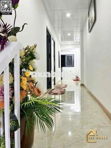 Cho thuê nhà 3 phòng ngủ,đầy đủ nội thất ngay bãi tắm Đông Hải.