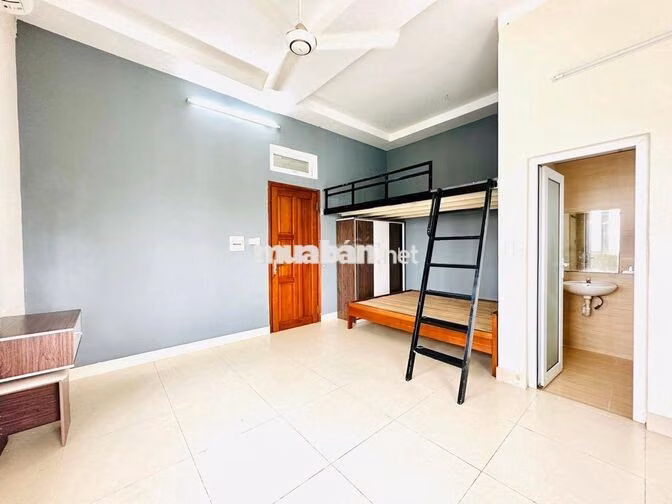 CHUNG CƯ MINI NGAY NGUYỄN VĂN QUÁ CỬA SỔ BÃI ĐẬU OTO CÓ BẢO VỆ
