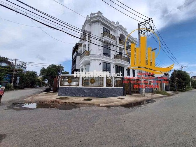 🔥 CHO THUÊ BIỆT THỰ 15x25 MỚI 100% – GÓC 4 MẶT TIỀN BÀ ĐIỂM, TP.HCM -