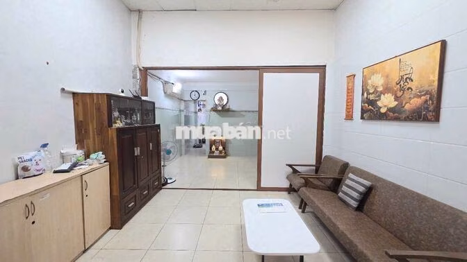 Cho thuê nhà sát mặt tiền đường Hậu Giang tiện làm Vp, kd, Spa 18TR