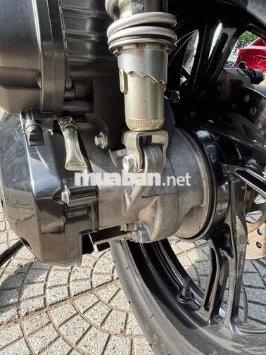 Cần bán SH 125 CBS 2024 Trắng mới 99%