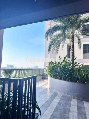 Căn hộ 2PN Lovera Vista, tầng sân vườn siêu đẹp