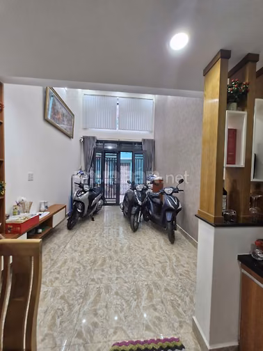 Bán Nhà Quang Trung Gần Co.opmart 3PN 3WC DTSD 137m2 GIÁ 5,3TY