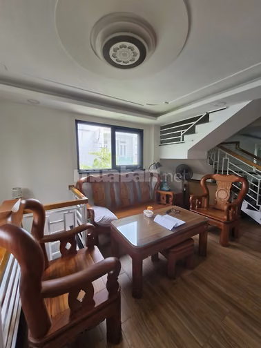 Bán Nhà Quang Trung Gần Co.opmart 3PN 3WC DTSD 137m2 GIÁ 5,3TY
