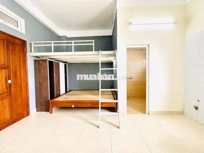 CHUNG CƯ MINI NGAY NGUYỄN VĂN QUÁ CỬA SỔ BÃI ĐẬU OTO CÓ BẢO VỆ