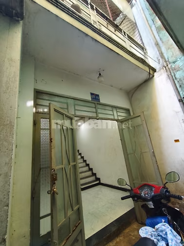 Bán nhà nhỏ gần chùa pháp bửu,gần chợ trường học