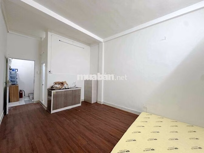 STUDIO FULL NT 30M2 | BAN CÔNG | GẦN UEH Q10 CÁCH 1KM | 3 PHÚT ĐI XE