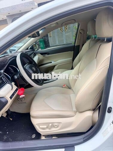 Toyota Camry 2022 2.0 G nhập Thái cực đẹp rẻ