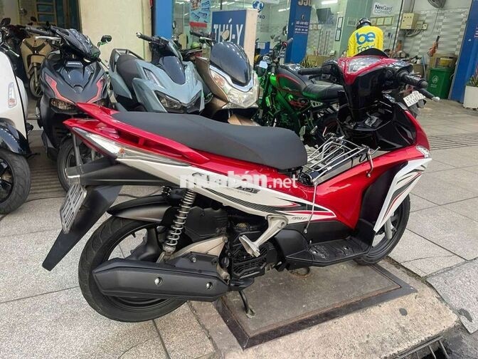 Honda Air Blade Fi 2012 Đỏ trắng đã sử dụng