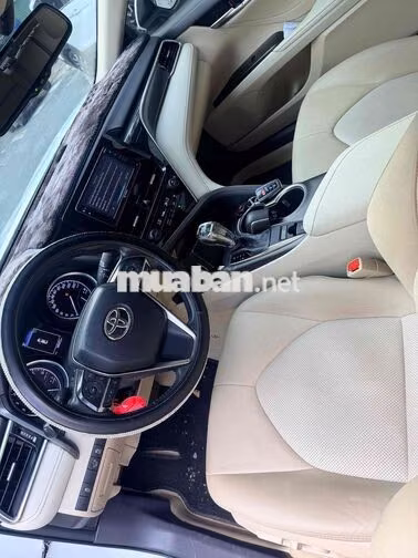 Toyota Camry 2022 2.0 G nhập Thái cực đẹp rẻ