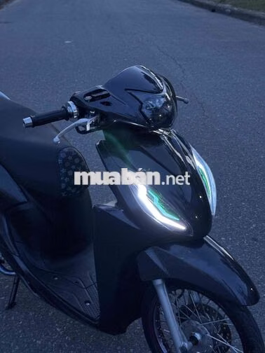 Honda Vision 2025 màu xám xanh