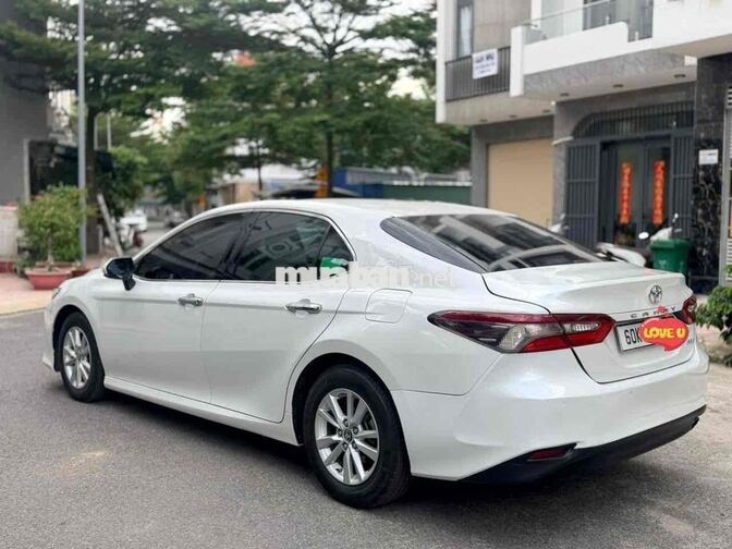 Toyota Camry 2022 2.0 G nhập Thái cực đẹp rẻ