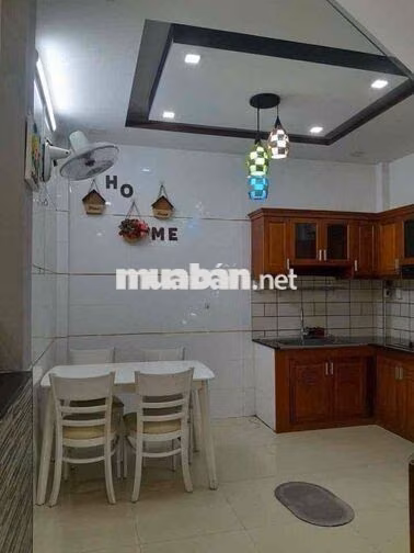 CHO THỦE NHÀ ĐẦY ĐỦ NỘI THẤT HẺM 49 DS 51 P14 GÒ VẤP