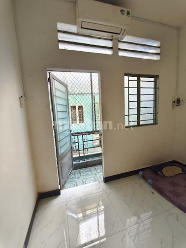 Bán nhà nhỏ gần chùa pháp bửu,gần chợ trường học