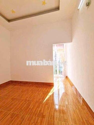 Nhà 3 phòng hẻm 135 Đồng Văn Cống
