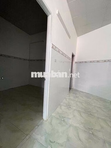 Nhà thuê 6,5 triệu 2 tầng 3 phòng ngủ 2 vệ sinh liên khu 4-5