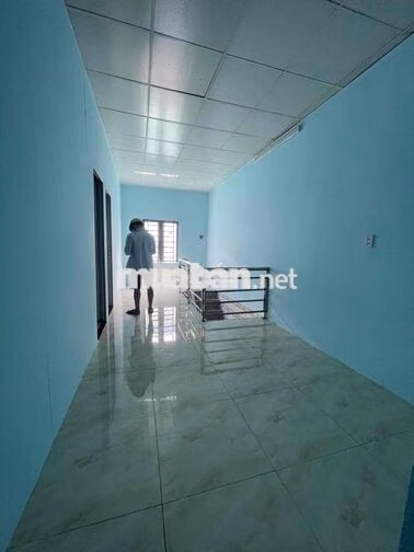 Nhà thuê 6,5 triệu 2 tầng 3 phòng ngủ 2 vệ sinh liên khu 4-5