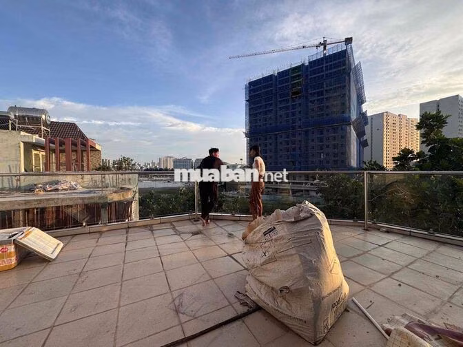 CHO THUÊ NHÀ NGUYÊN CĂN NGAY TRUNG TÂM BÌNH THẠNH TIỆN RA QUẬN 1