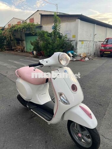 💥 Piaggio Vepa LX 125ie  Trắng hồng💥 Biển Số TP💥