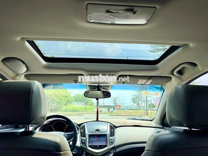 Chevrolet Cruze 2016 LTZ odo 52.000