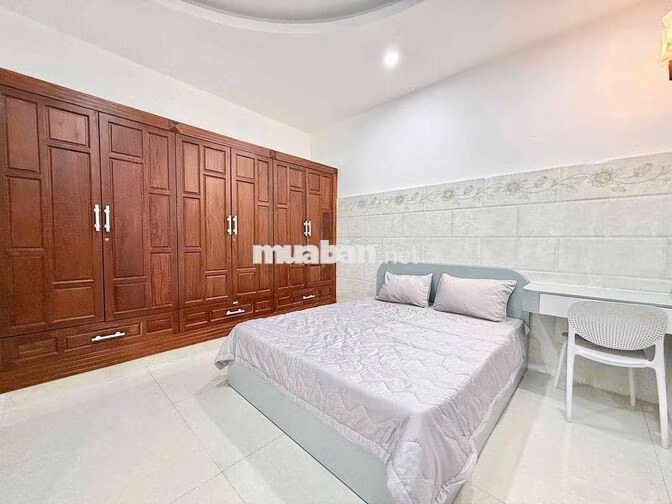 CĂN HỘ 2 PHÒNG NGỦ FULL NỘI THẤT BAN CÔNG RIÊNG NGAY VÒNG XOAY MŨI TÀU