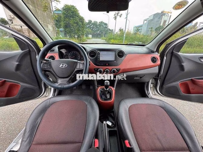 Hyundai Grand i10 2018 1.2 MT Bạc