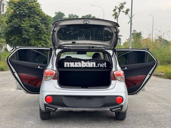 Hyundai Grand i10 2018 1.2 MT Bạc