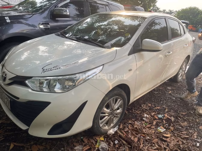 Thông báo đấu giá tài sản là xe Toyota Vios BKS 72A-311.77