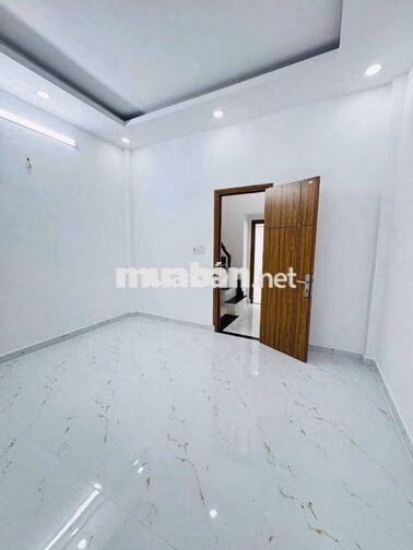 Cần cho thuê nhà HXH 127/3A Hoàng Hoa Thám P.13 Q.Tân Bình gần Ga T3