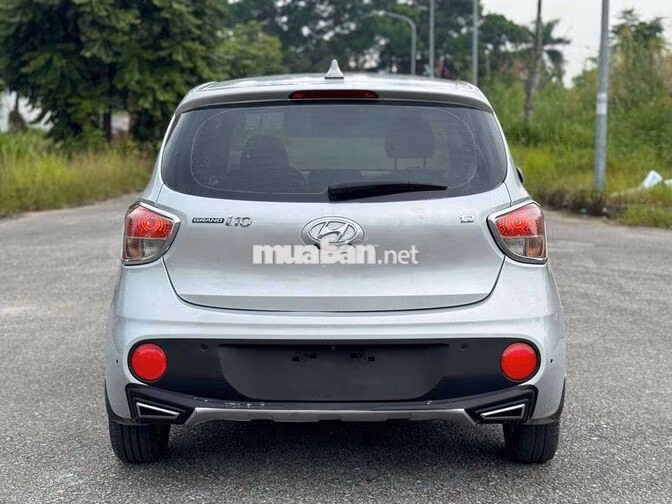 Hyundai Grand i10 2018 1.2 MT Bạc