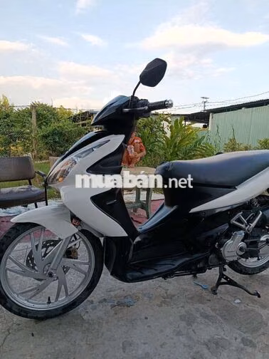 Suzuki Hazate 125cc 2011 Trắng