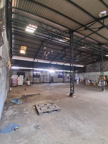 Cần cho thuê nhà xưởng ngang 25m dài 26m gần ngã tư Bình Phước