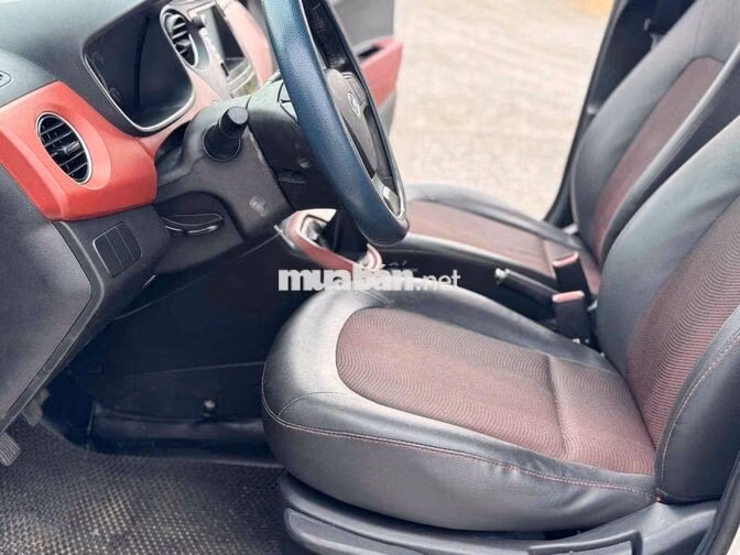 Hyundai Grand i10 2018 1.2 MT Bạc
