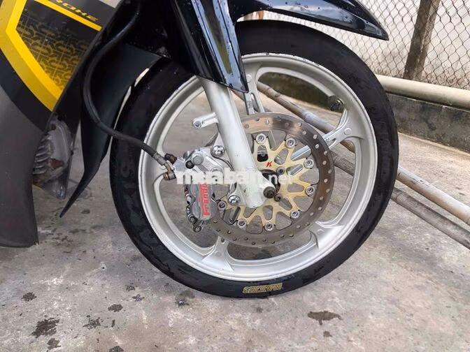 Yamaha Sirius RC 2011 Đen Vàng