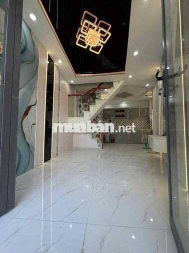 🔥🔥🔥nhà đường xe hơi cạnh công viên 1 lầu nở hậu🔥🔥🔥
