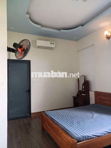 Cho thuê CHDV thuộc Biệt thự an ninh, yên tĩnh
