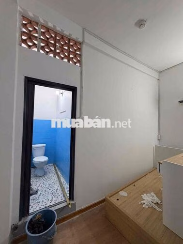 phòng mới sắp hoàn thiện chào đón tân sinh viên