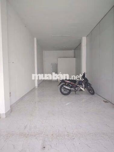 Cho thuê mặt bằng sát bến xe An Sương