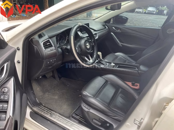 Thông báo đấu giá tài sản là xe Mazda BKS 30E-770.30