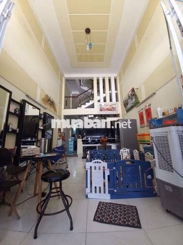  CHỈ 5.7 TỶ!
NHÀ MỚI ĐẸP - HẺM XE TẢI THÔNG -LÊ THỊ KIM _HOC MÔN